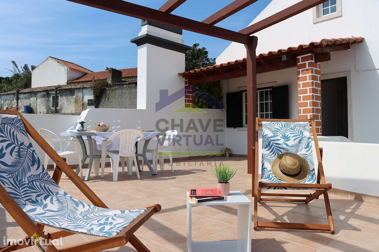 Moradia V3+1 Renovada com Terraço - Baraçais, Bombarral - Grande imagem: 2/39