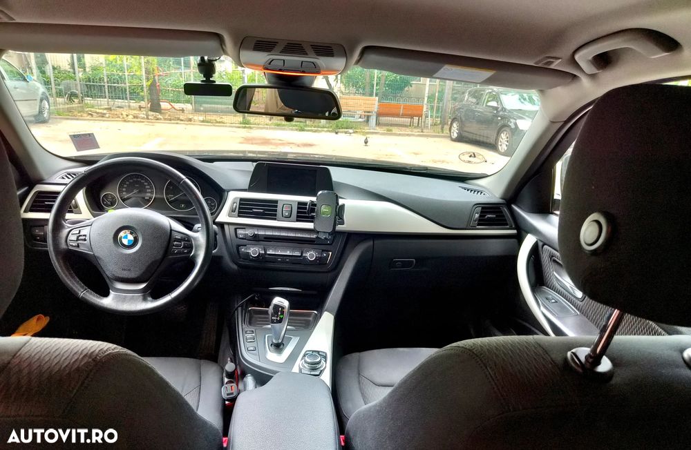 BMW Seria 3 - 8