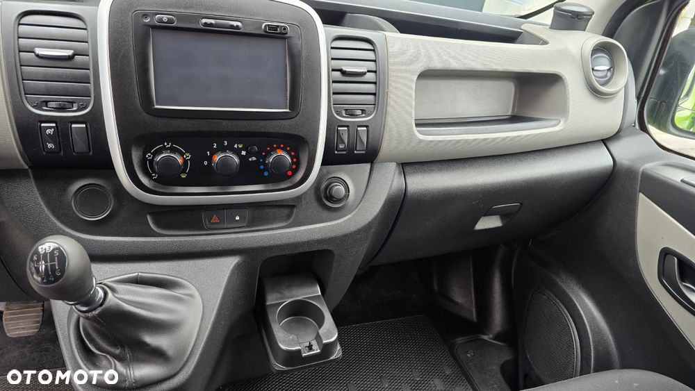 Renault TRAFIC - 17