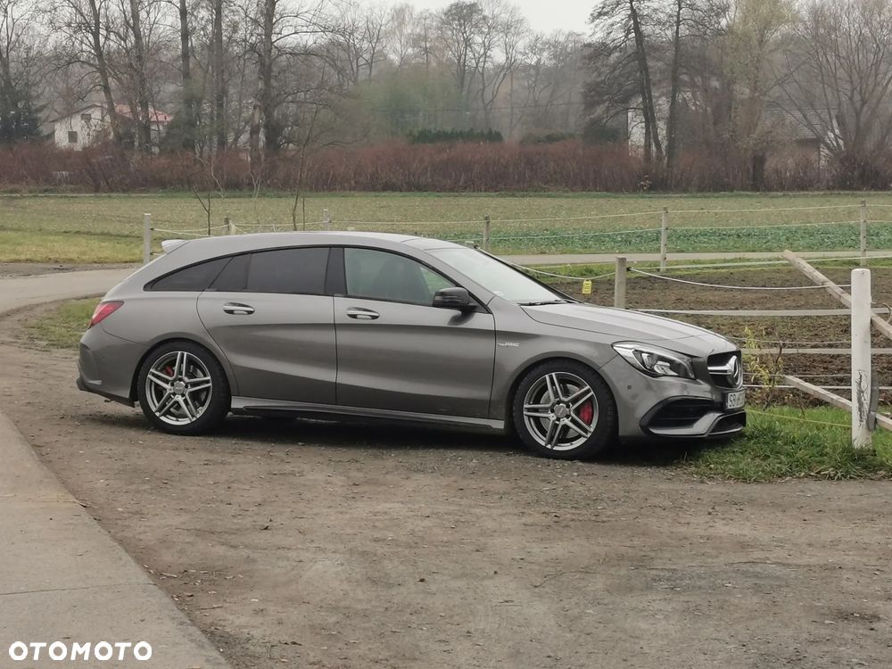 Mercedes-Benz CLA - 1
