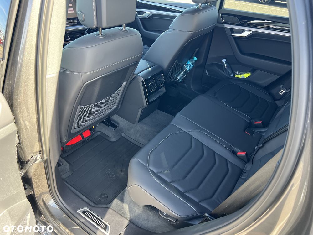 Volkswagen Touareg 3.0 V6 TDI 4Motion R-Line - 25