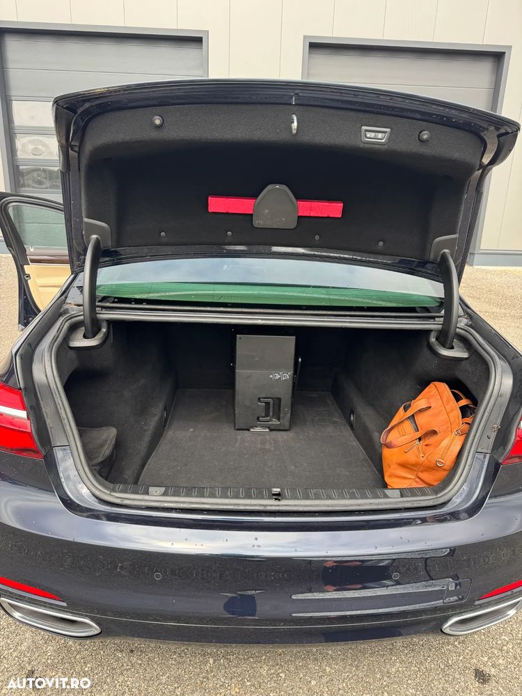 BMW Seria 7 - 13