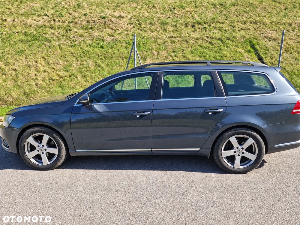 Volkswagen Passat - 8