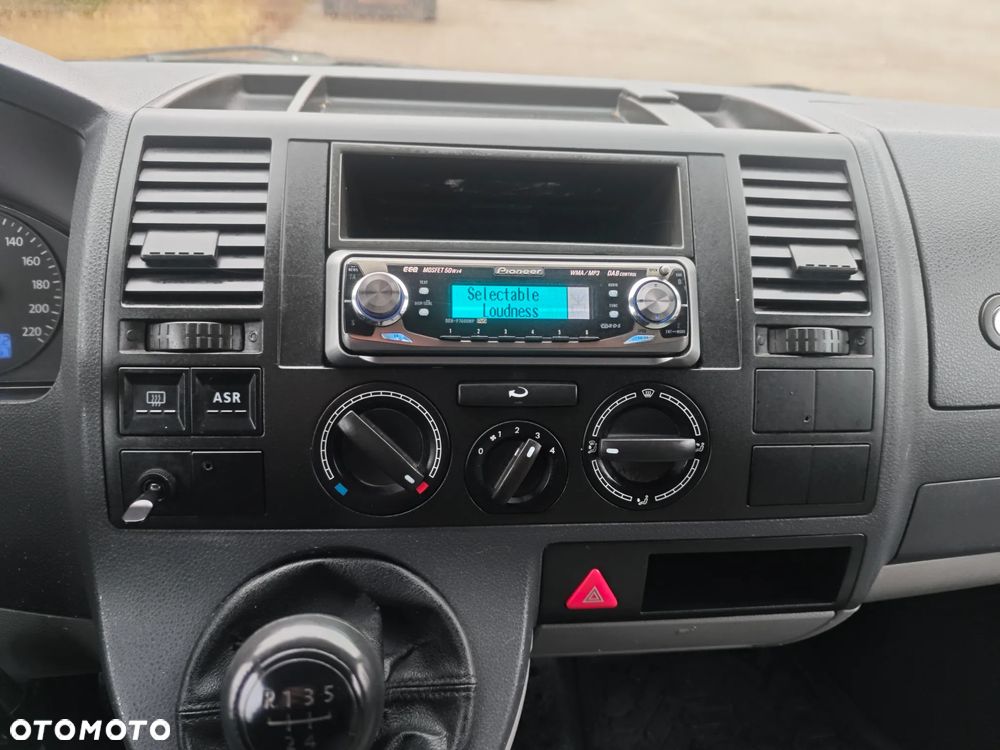 Volkswagen TRANSPORTER T5 - 5