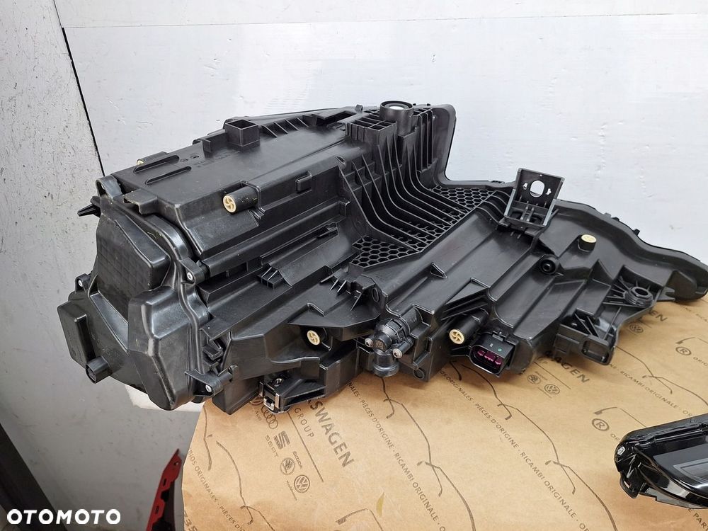 REFLEKTOR LAMPA FULL LED AUDI SQ8 Q8 4M 4M8 2025 PO LIFTINGU ORYGINAŁ OE - 5
