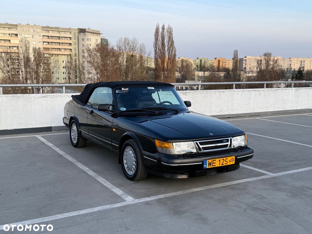 Saab 900 - 1