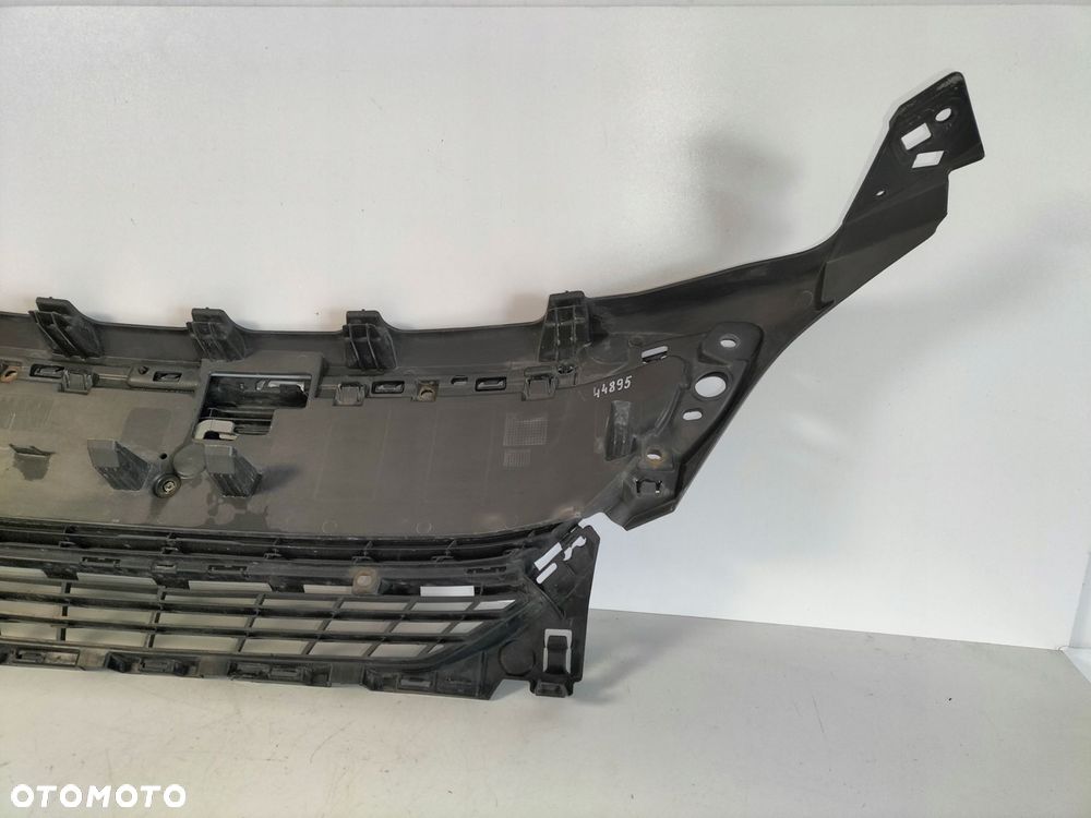 atrapa kratka grill peugeot 5008 ii 16- - 7