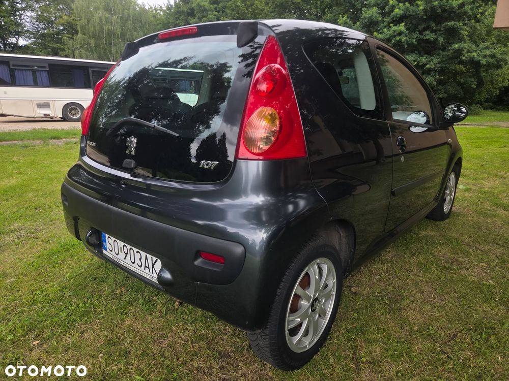 Peugeot 107 1.0 Urban Move - 3
