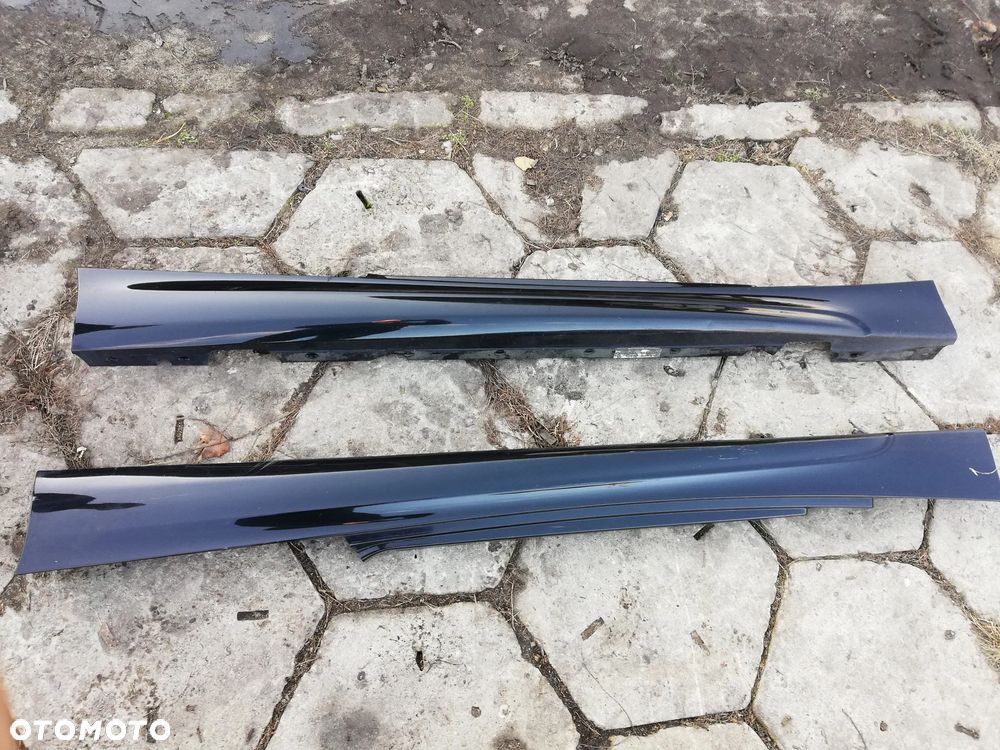 BMW E81 E82 E88 LISTWA PROGOWA Black Sapphire - 1