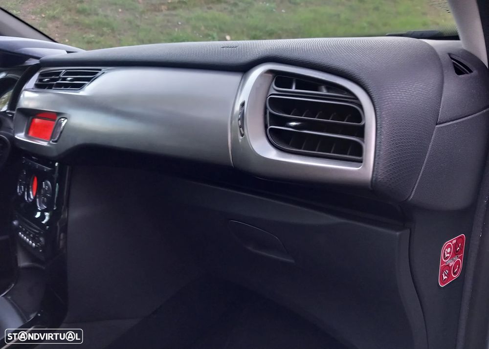 Citroën C3 1.2 VTi Seduction 15 - 13