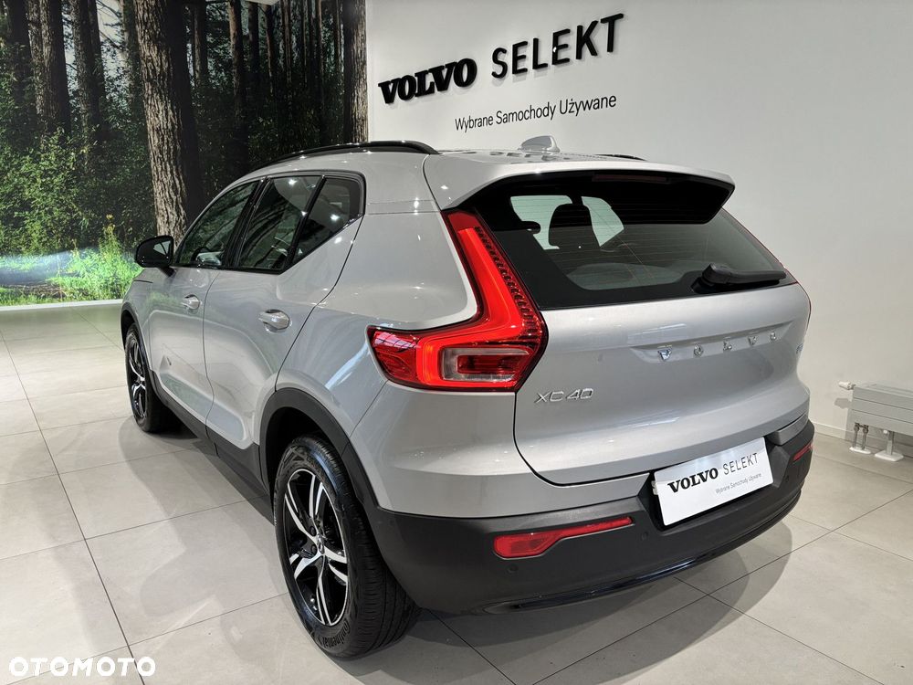 Volvo XC 40 - 6