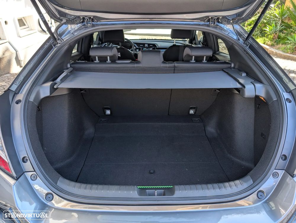 Honda Civic 1.0 i-VTEC Elegance Navi CVT - 10