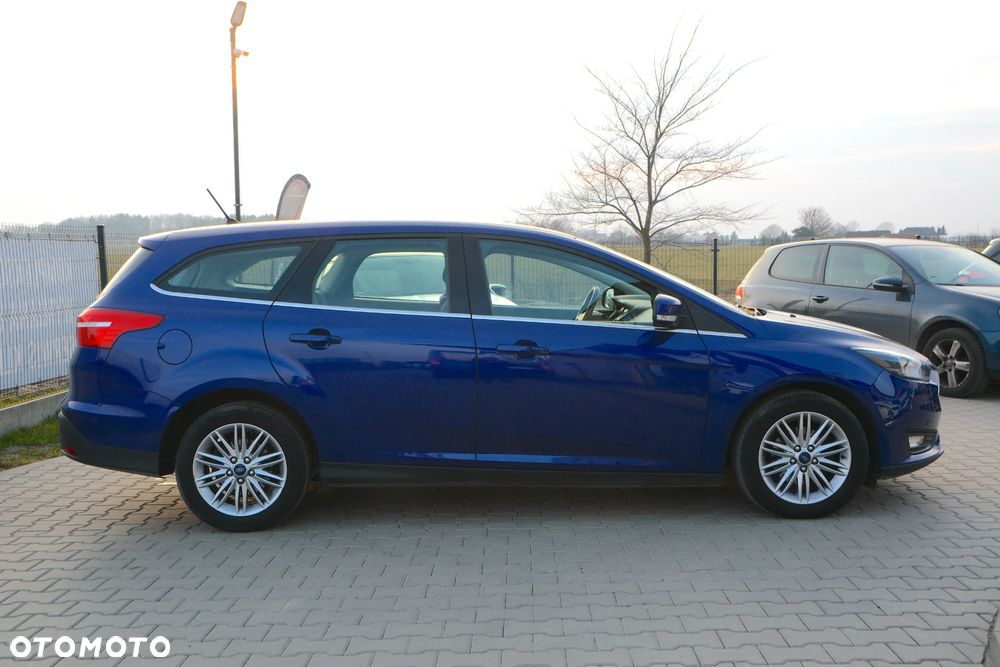 Ford Focus - 8