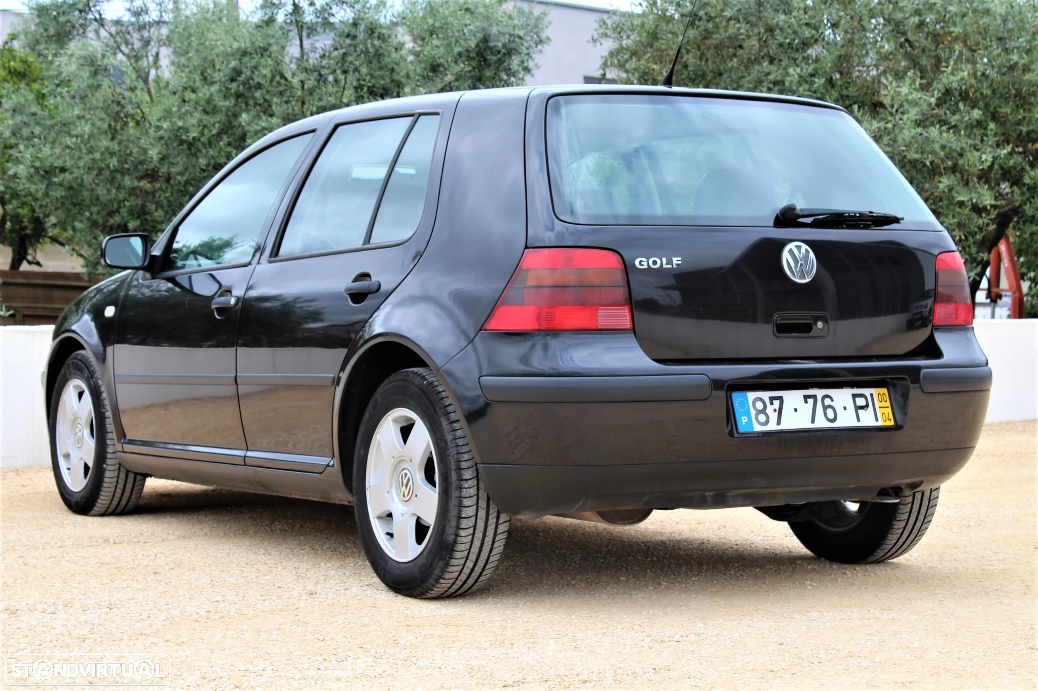 VW Golf 1.4i Confortline AC - 2