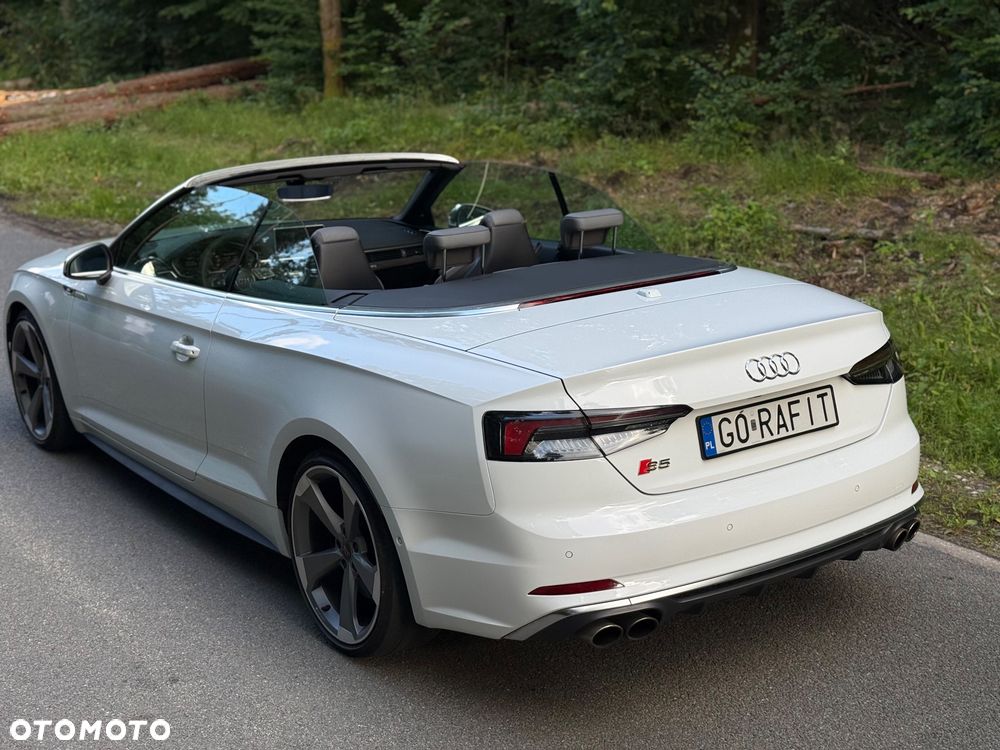 Audi S5 Cabrio - 2