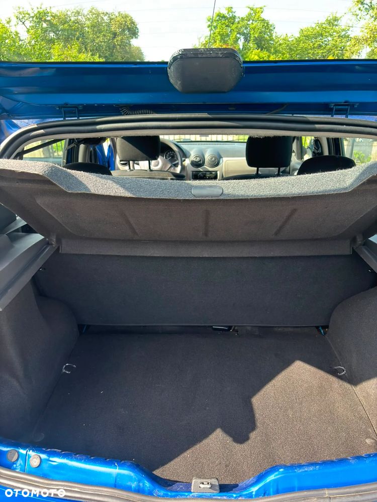 Dacia Sandero 1.6 Hi-Flex - 18