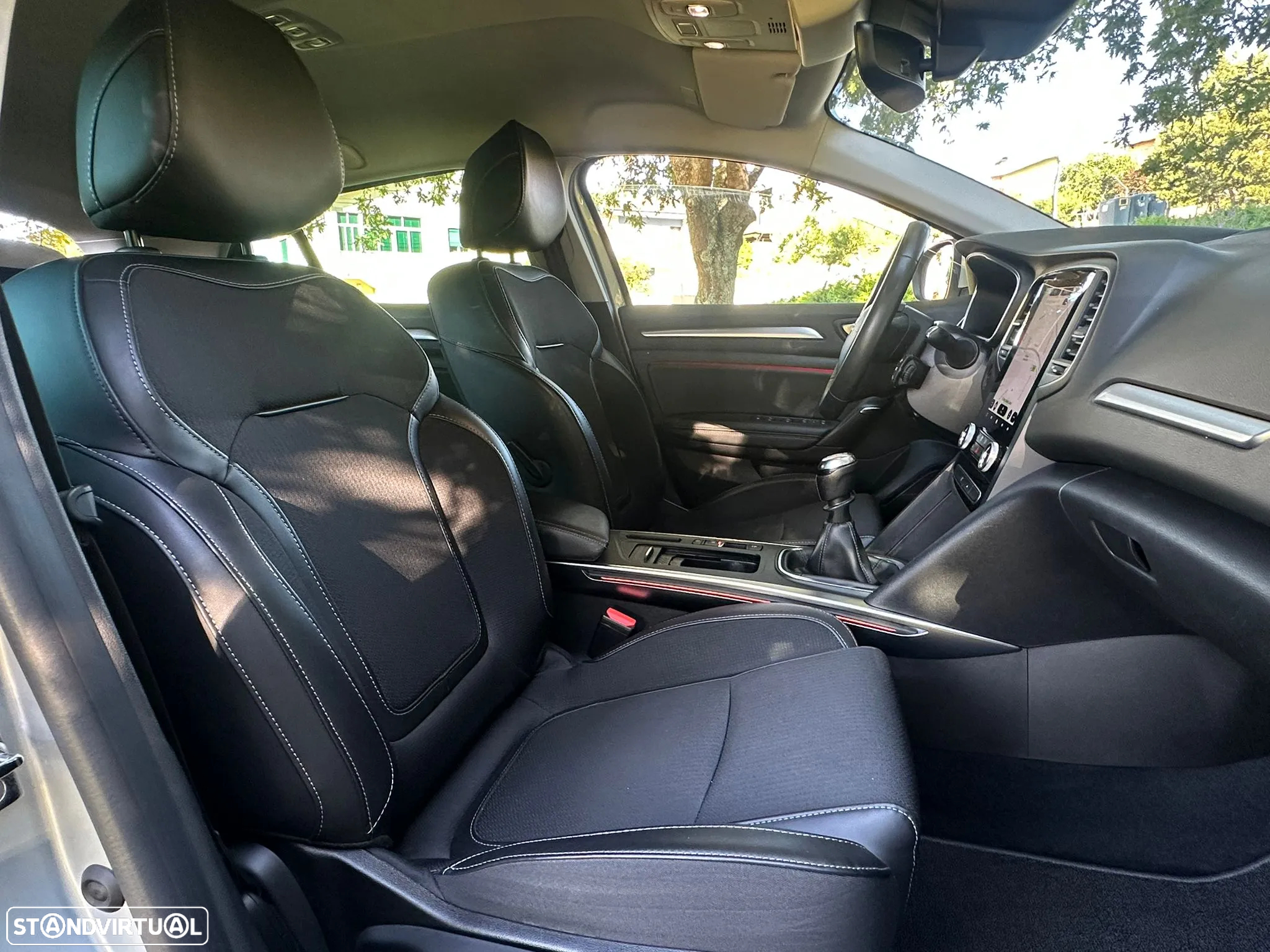 Renault Mégane 1.5 Blue dCi Intens - 24