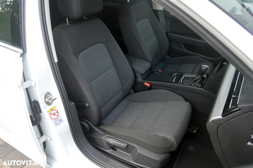 Volkswagen Passat 2.0 TDI DSG Comfortline - 31
