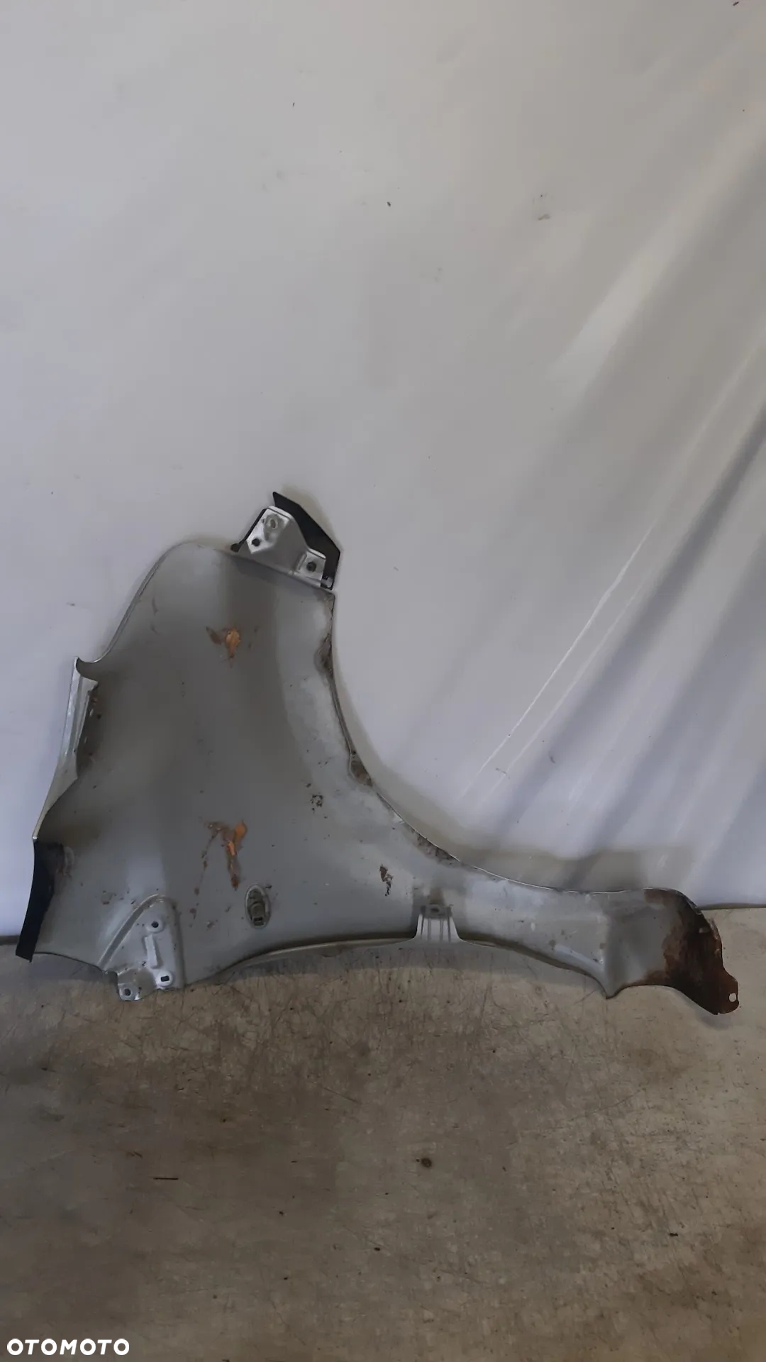 * BŁOTNIK PRZÓD PRZEDNI LEWY DO TOYOTA AYGO SREBRNY EZRC - 4
