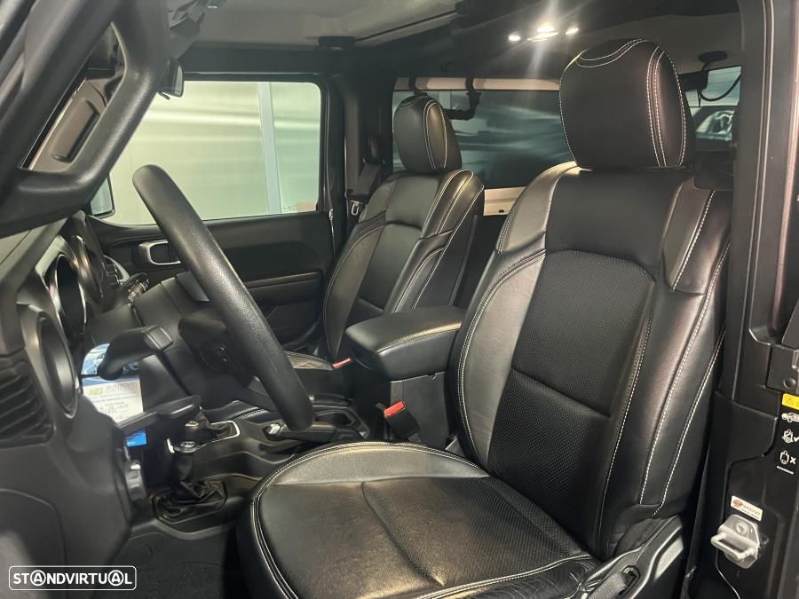 Jeep Wrangler 2.0 T-GDI AWD Auto Sport - 14