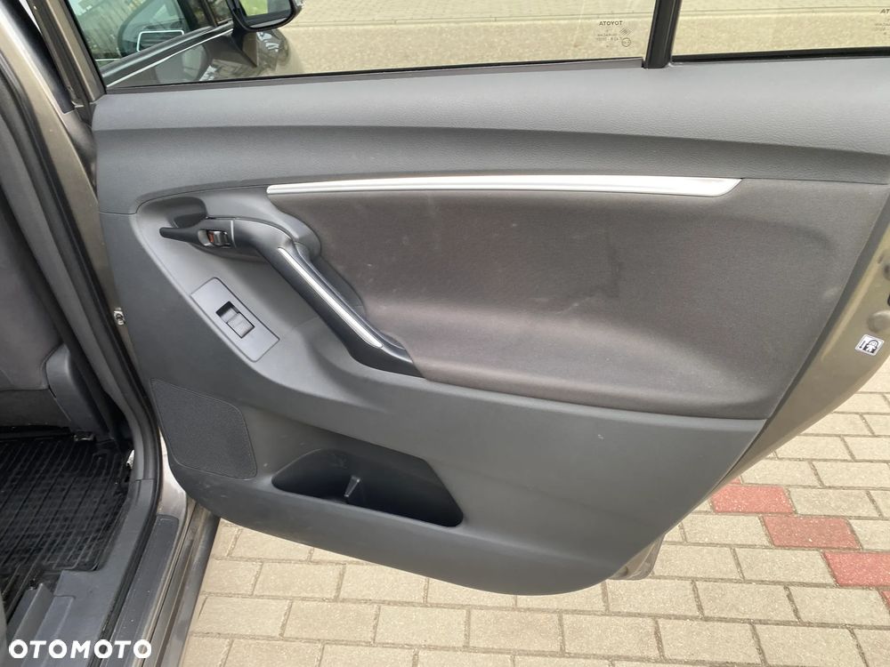 Toyota Verso 1.8 Premium EU6 - 24