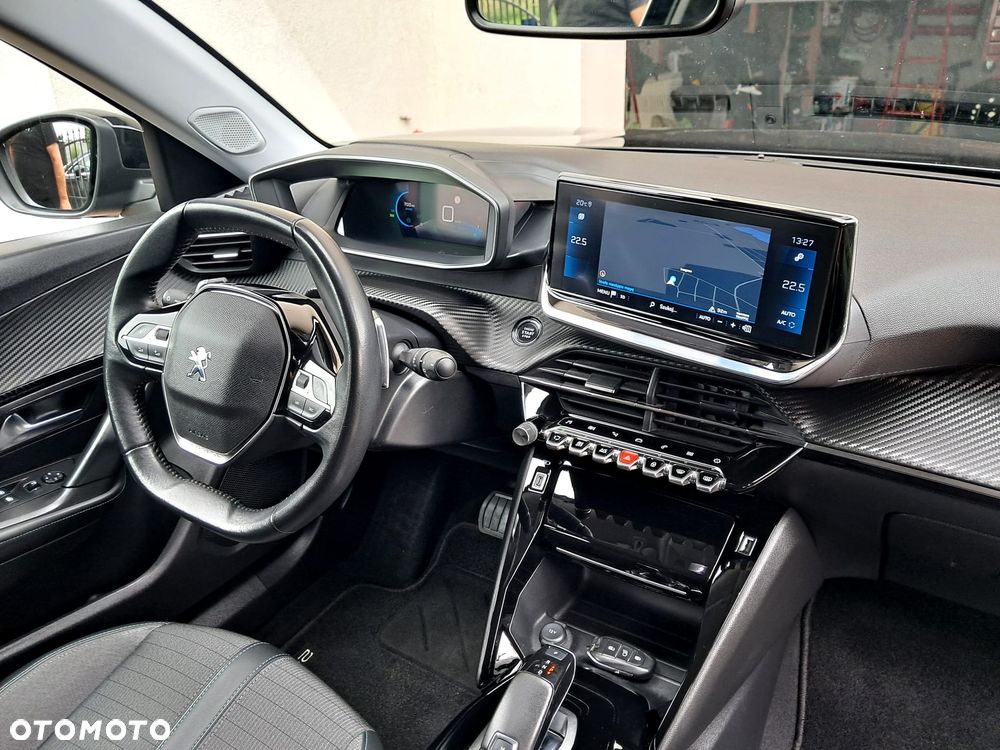 Peugeot 2008 BlueHDi 130 EAT8 Active - 20