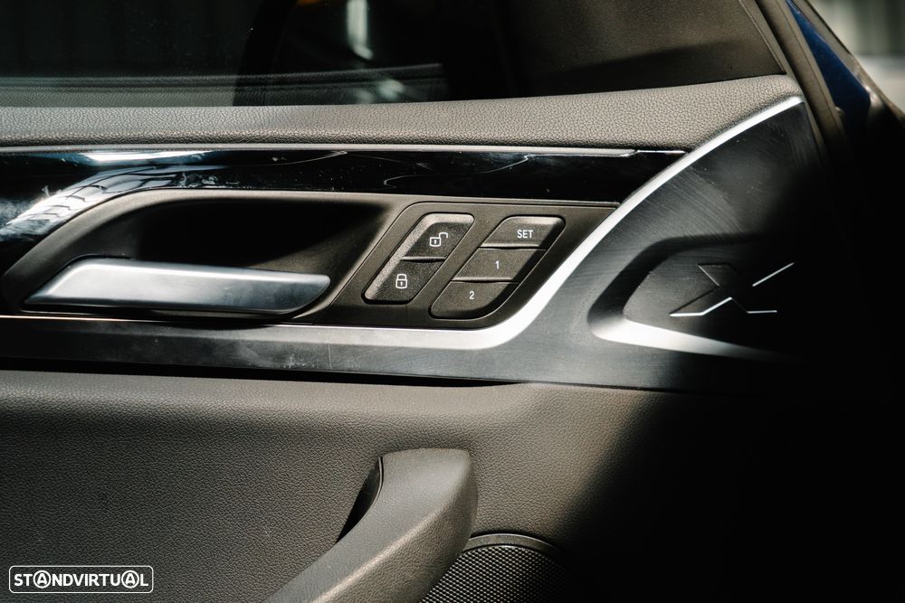 BMW iX3 - 15