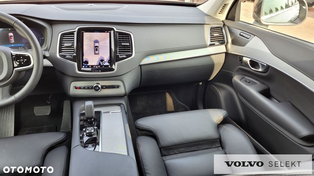 Volvo XC 90 - 26