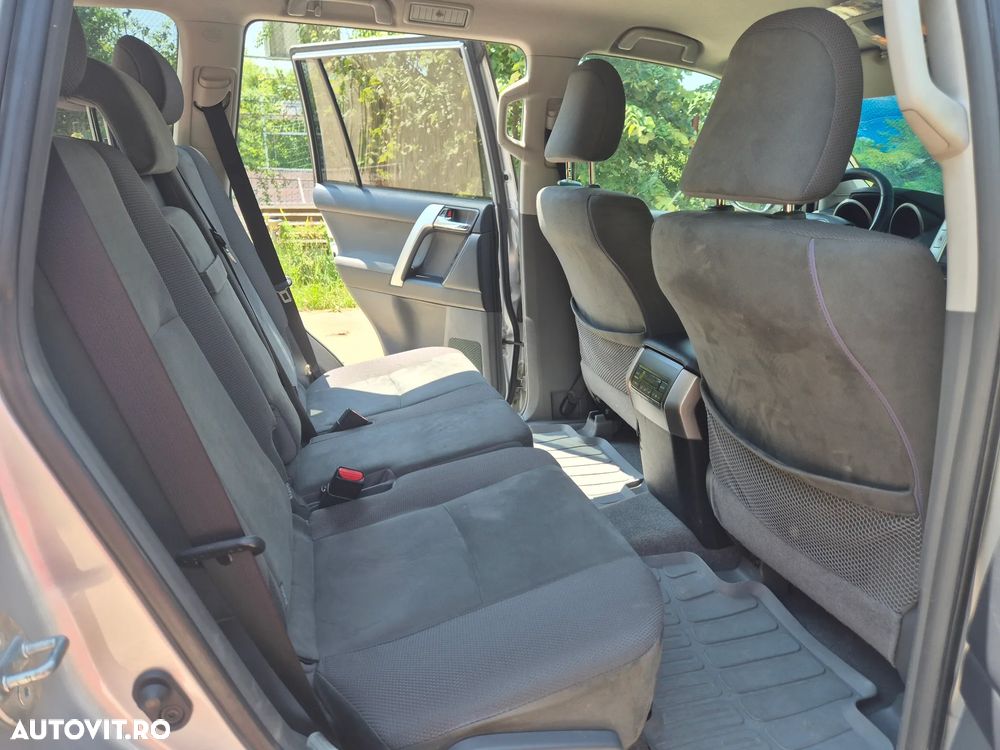 Toyota Land Cruiser 3.0 D-4D Automatik Executive - 13