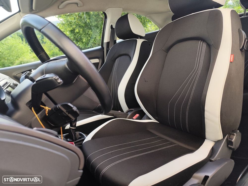 SEAT Ibiza 1.6 TDI FR - 23