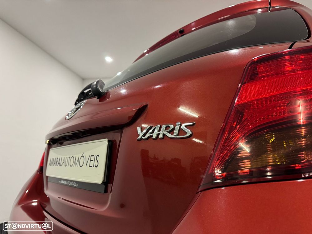 Toyota Yaris 1.0 VVT-i Comfort +PS Style +P.Techno - 19