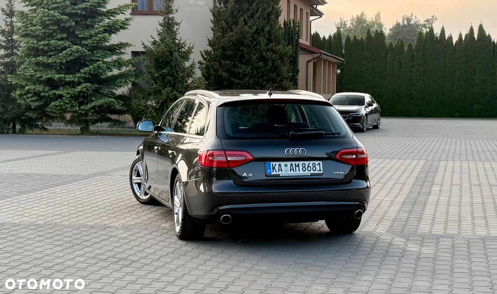 Audi A4 Avant 1.8 TFSI Attraction - 11