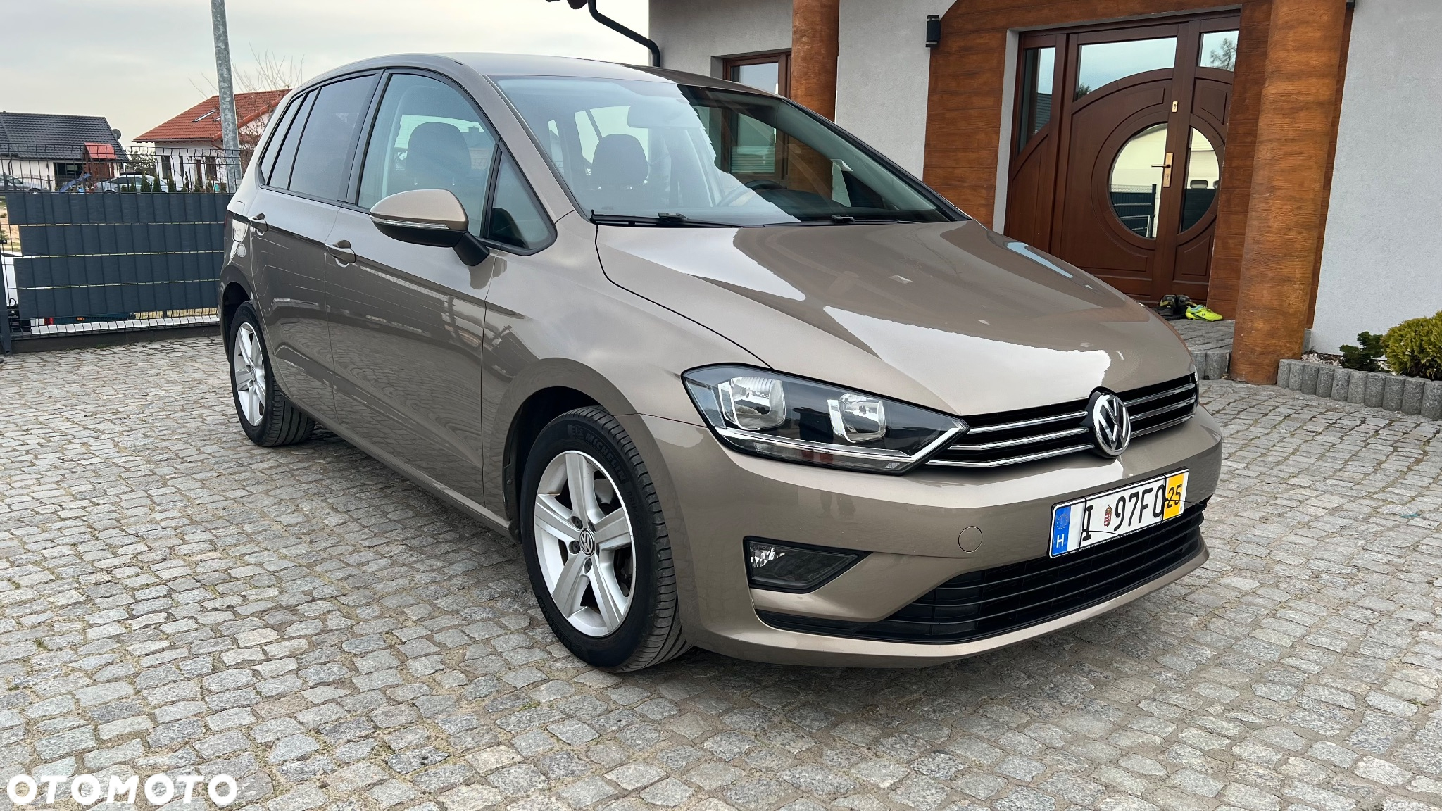 Volkswagen Golf Sportsvan VII SV 2.0 TDI BMT Highline - 2