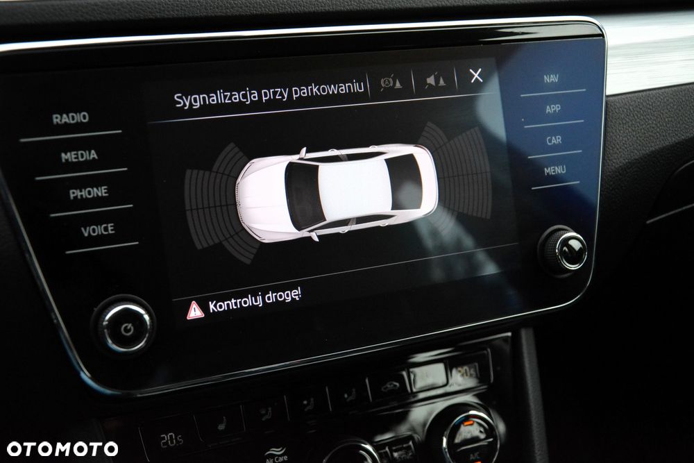 Skoda Superb 2.0 TDI Ambition DSG7 - 31