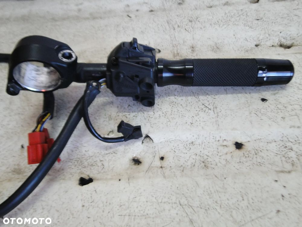 HONDA CBR 600F F3 RĄCZKA PRZEŁĄCZNIK MANETKA PRAWA 94-98r EUROPA - 2