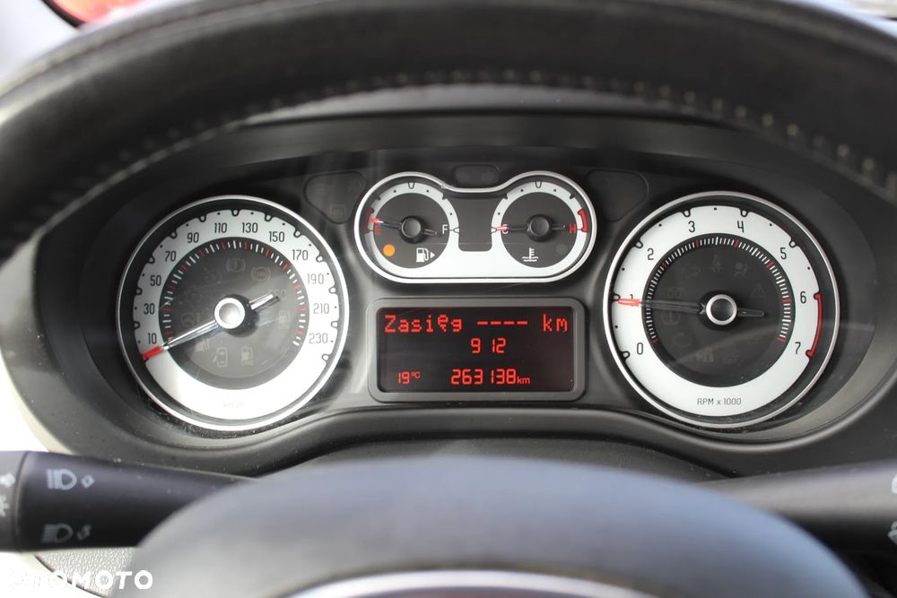 Fiat 500L - 7