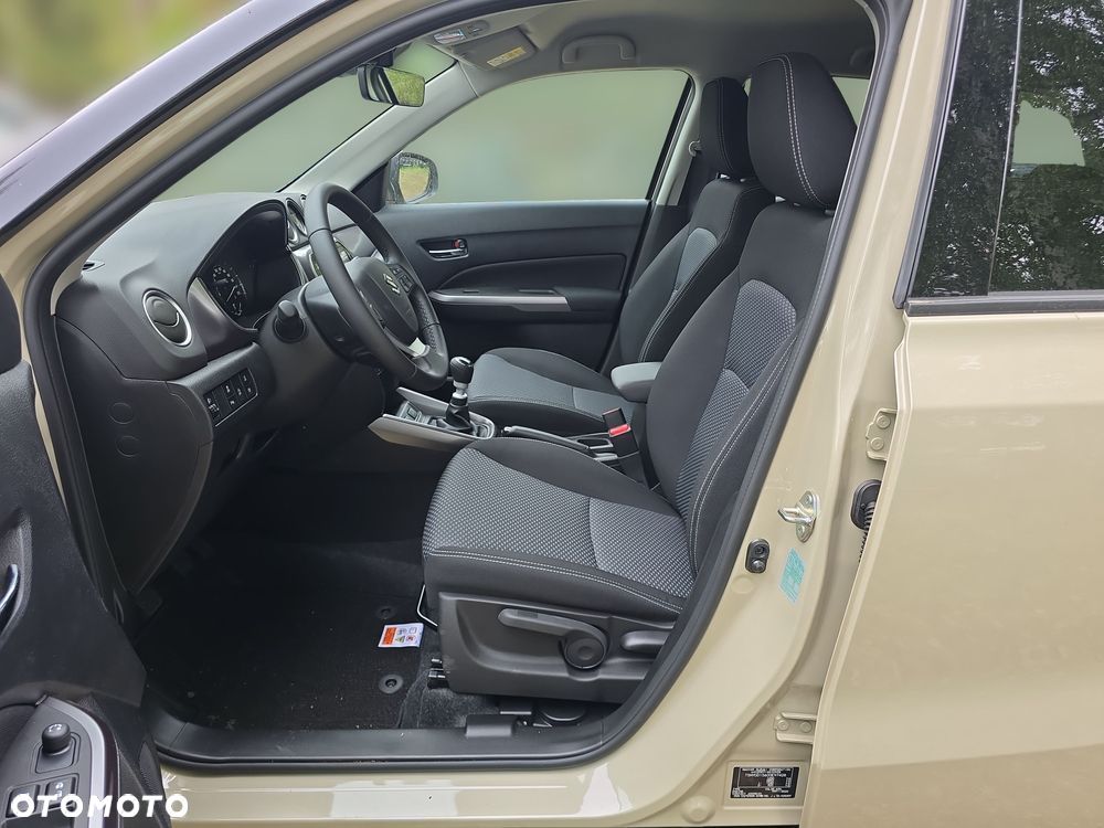 Suzuki Vitara 1.4 Boosterjet mHEV Premium Plus 2WD - 13