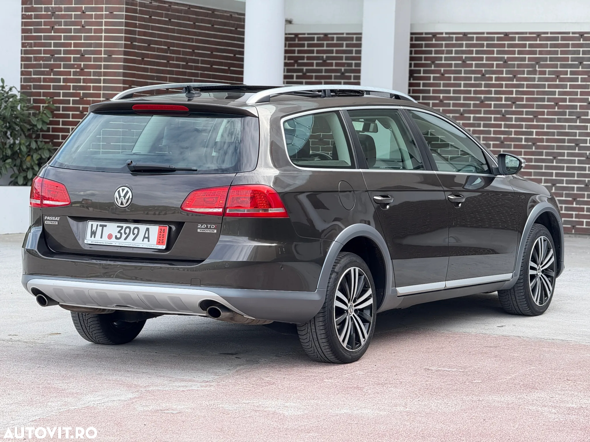 Volkswagen Passat Alltrack 2.0 TDI 4Motion DSG BlueMotion Tec - 5