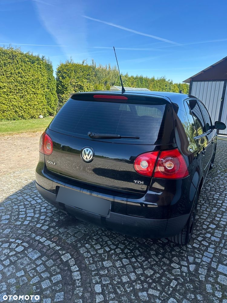 Volkswagen Golf - 3