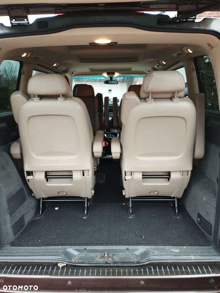 Mercedes-Benz Viano - 17