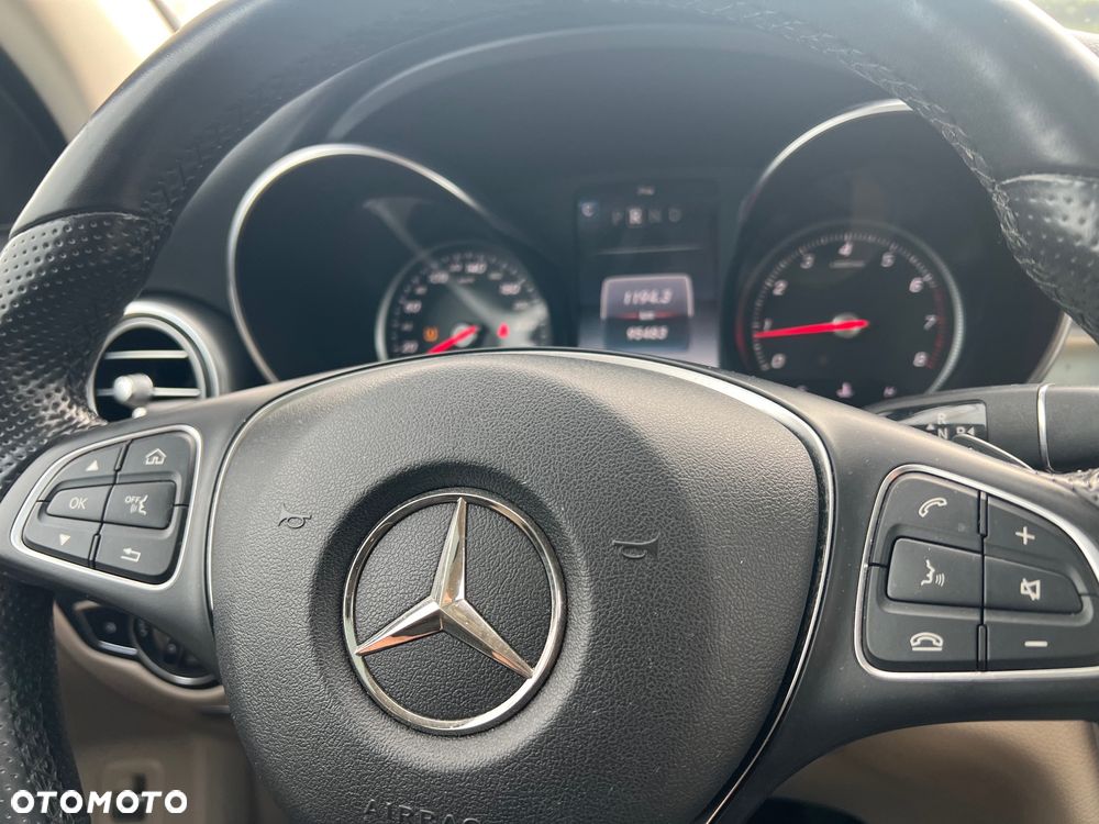 Mercedes-Benz GLC 300 Coupe 4Matic 9G-TRONIC - 14