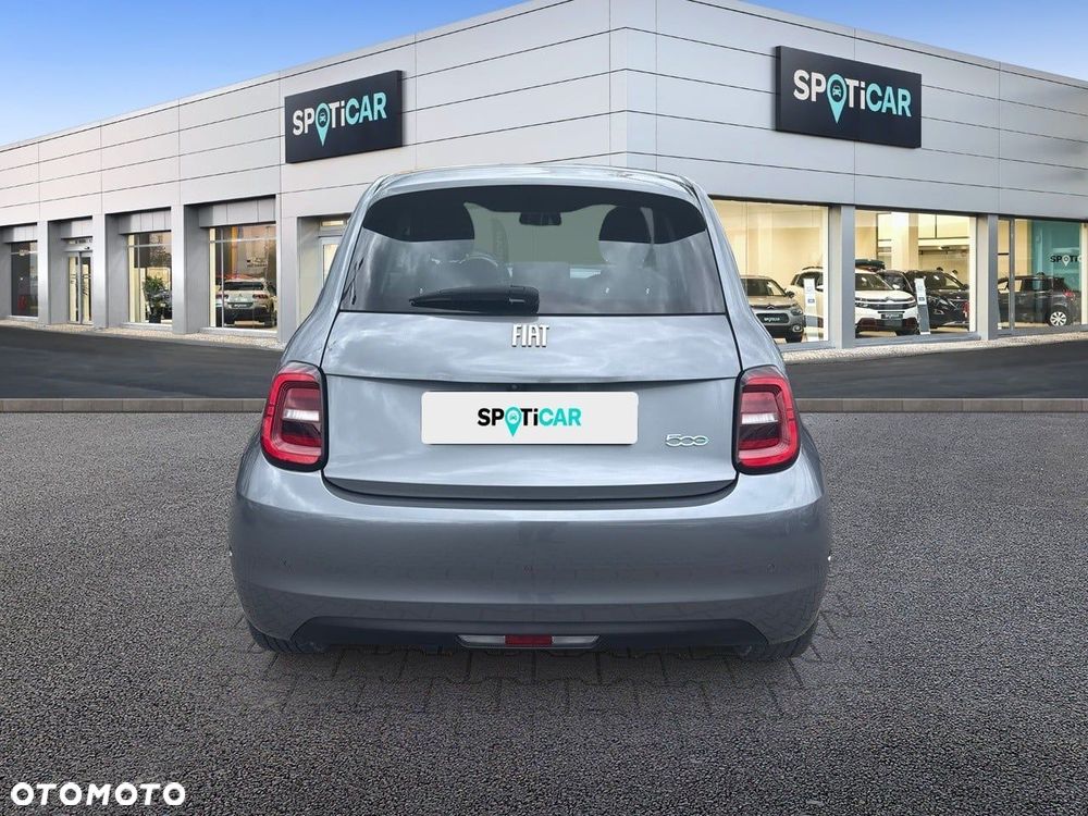 Fiat 500e - 5