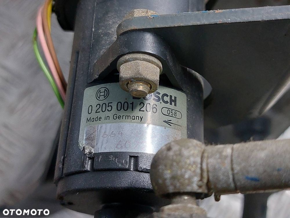 ZAWÓR GŁÓWNY HAMULCA + STALAŻ MAN F2000 14.264 - 4