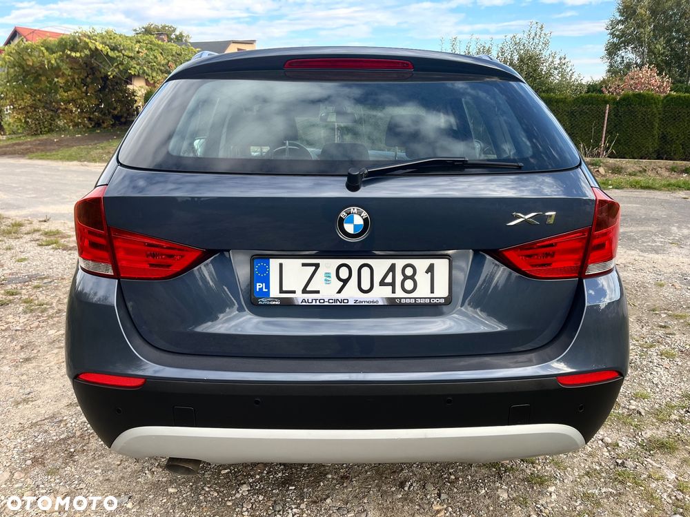 BMW X1 2011