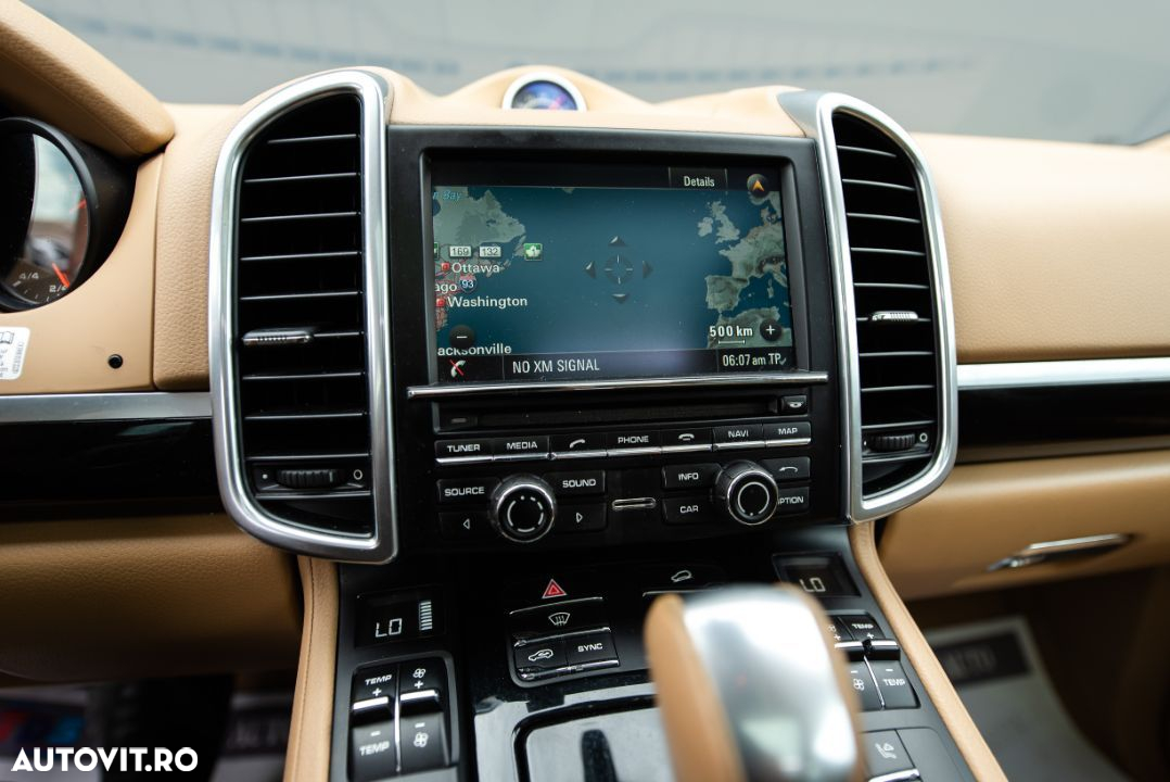 Porsche Cayenne Diesel Tiptronic S - 18