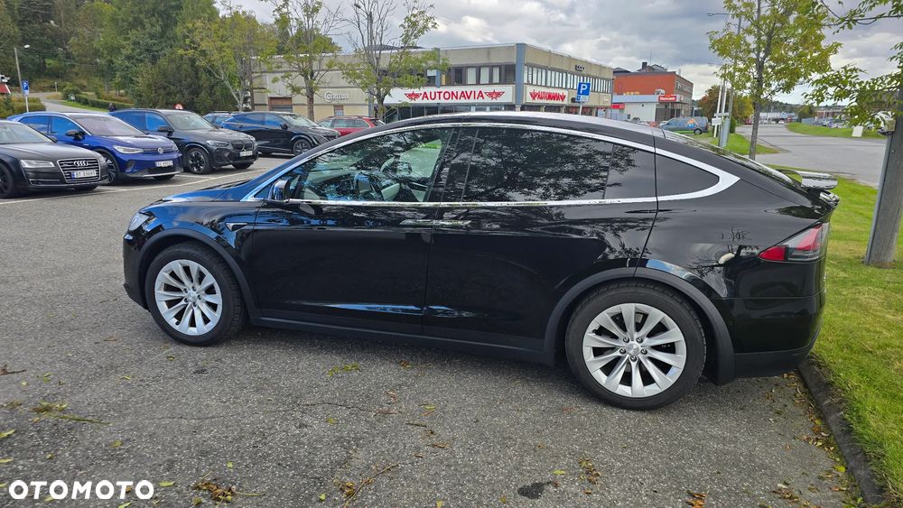 Tesla Model X Long Range Plus - 9