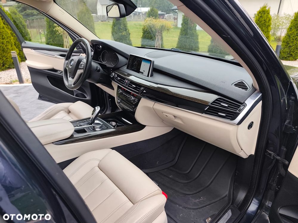BMW X5 xDrive25d - 15
