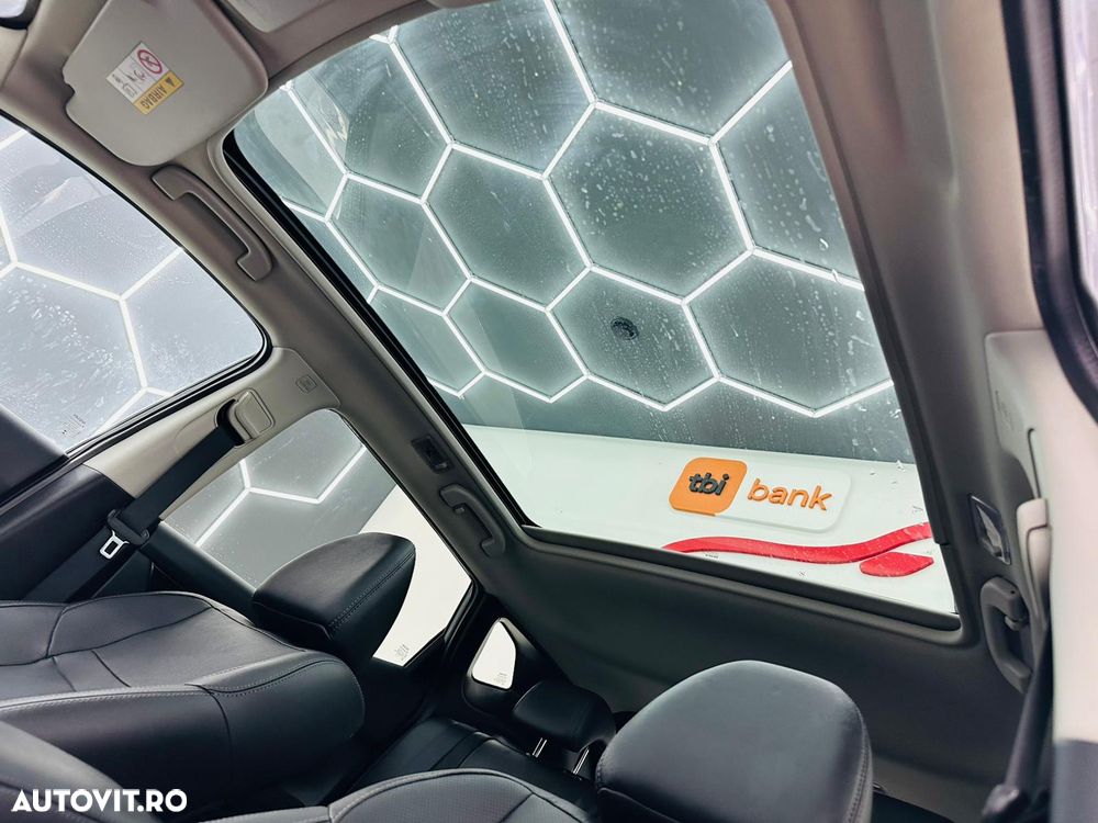 Nissan Qashqai 1.6 DCI Xtronic TEKNA - 21