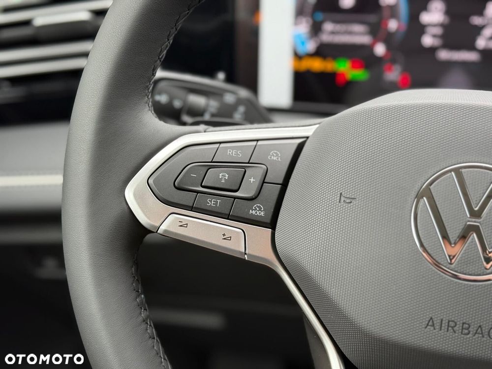 Volkswagen Tiguan 1.5 eTSI Elegance DSG - 28