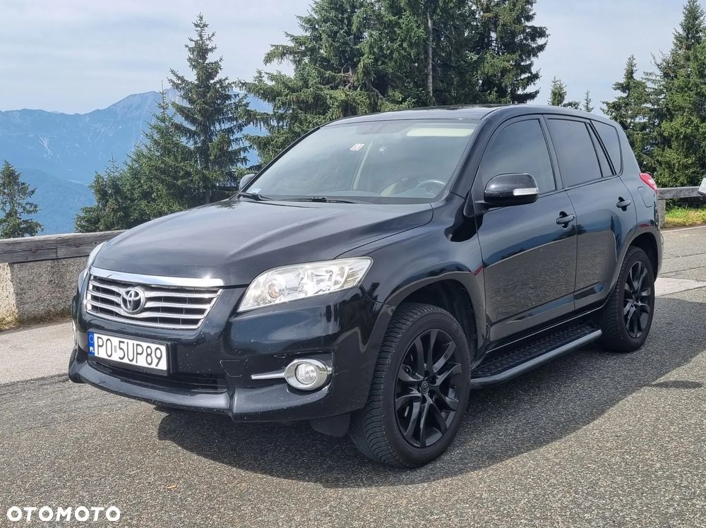 Toyota RAV4 - 1